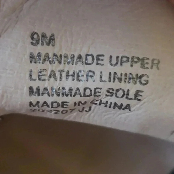 Academia 9 Preppy Black Patent Chunky Platform Lugsole Loafers - Picture 6 of 6